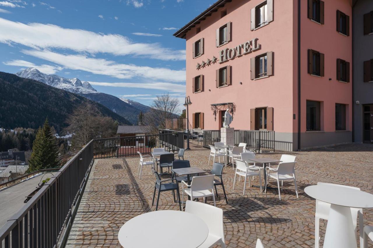 Hotel Garni Cristallo Понте ди Леньо Екстериор снимка