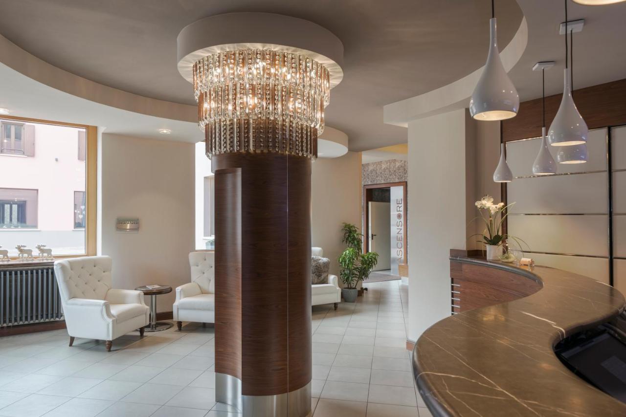 Hotel Garni Cristallo Понте ди Леньо Екстериор снимка