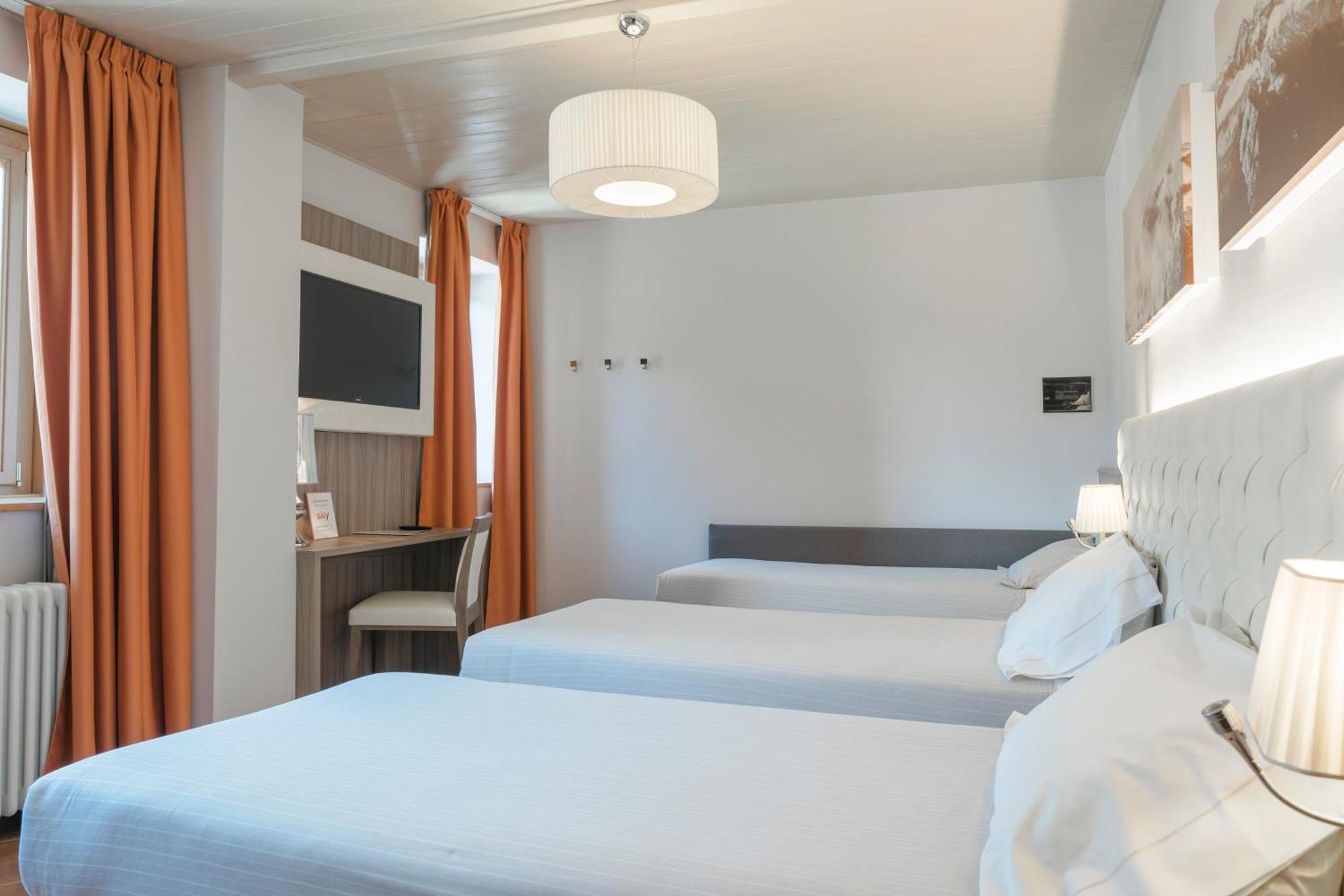 Hotel Garni Cristallo Понте ди Леньо Стая снимка