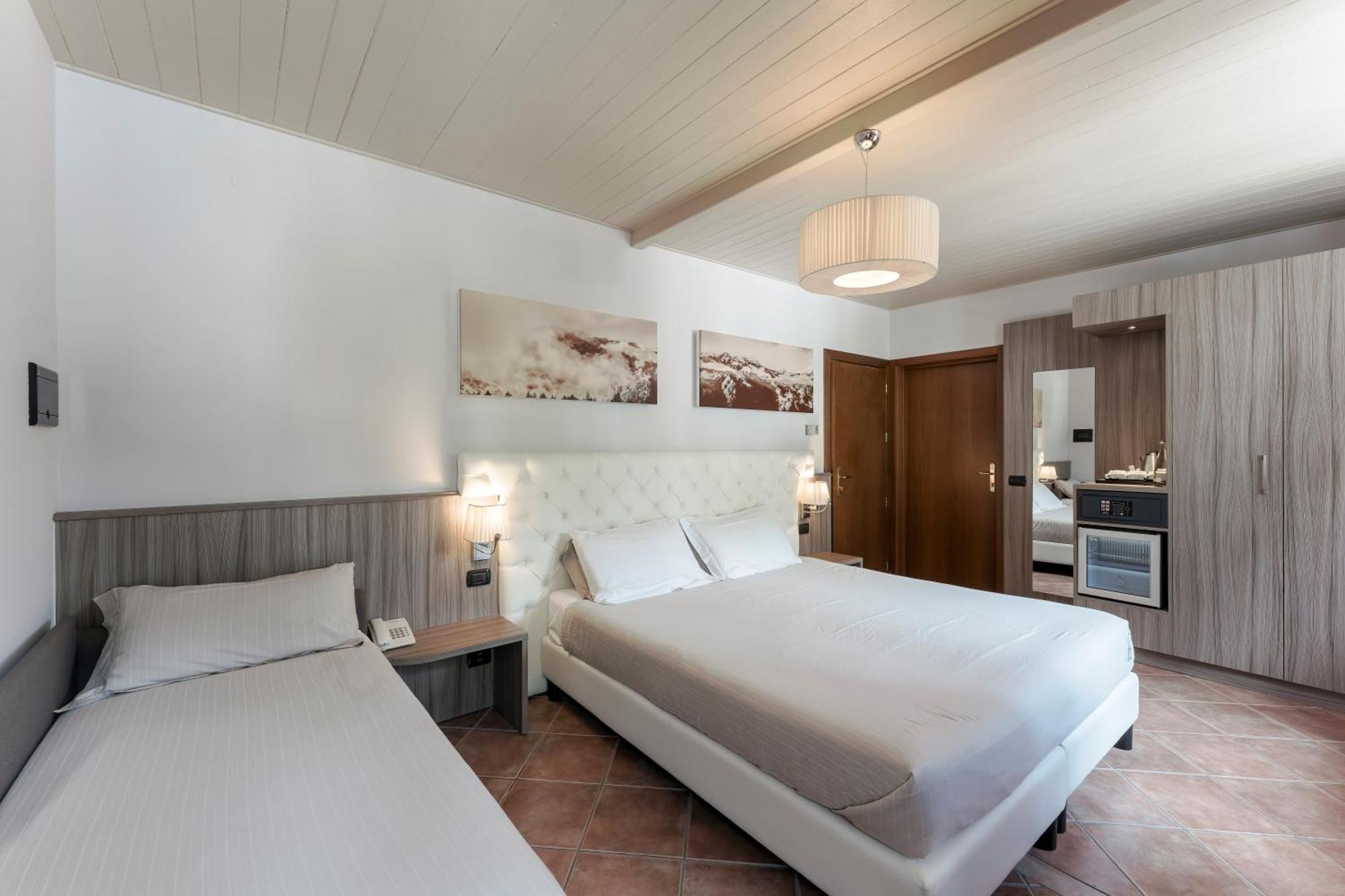 Hotel Garni Cristallo Понте ди Леньо Стая снимка