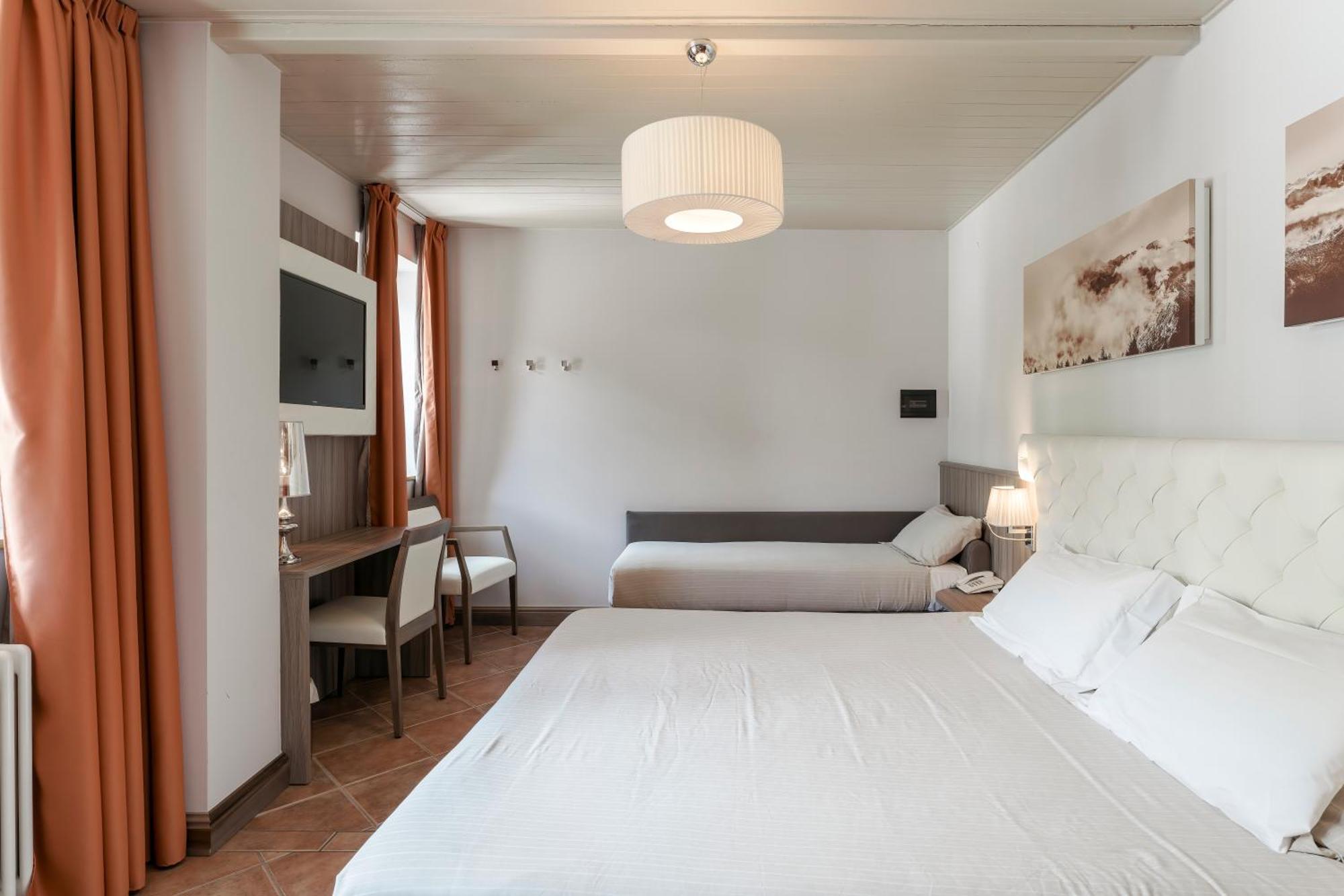 Hotel Garni Cristallo Понте ди Леньо Стая снимка